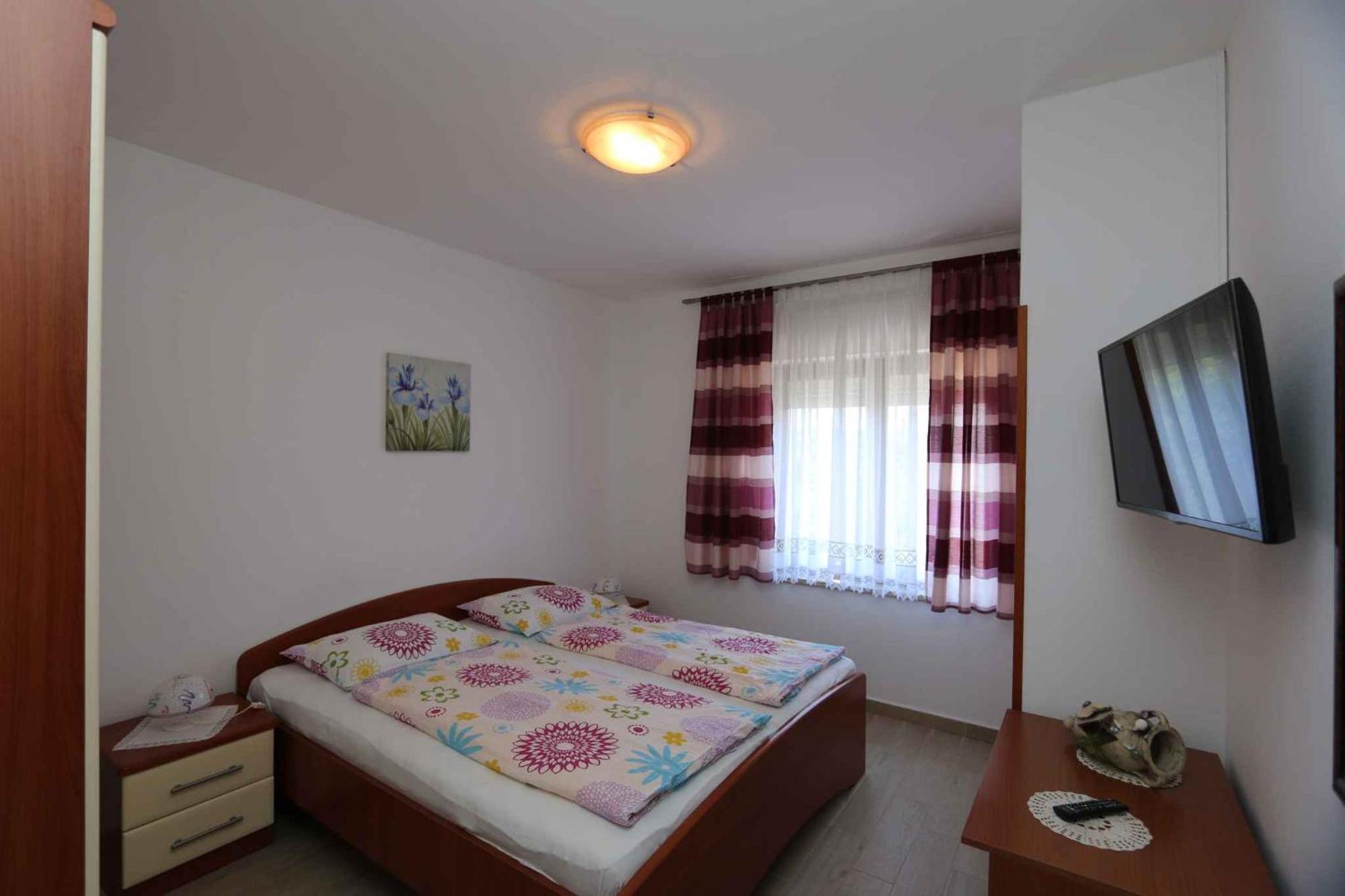 Apartment In Silo/Insel Krk 13439 Eksteriør bilde